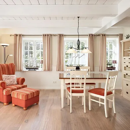 Reethues Marta - Rechts *