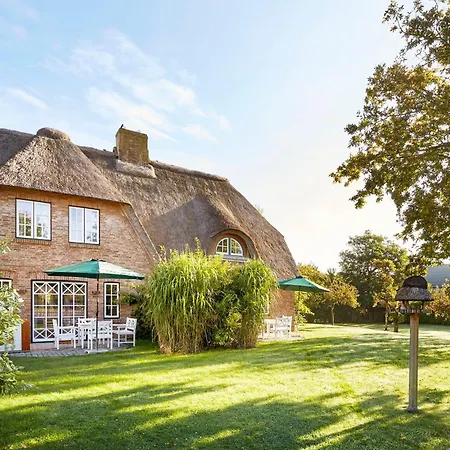 Reethues Marta - Rechts Vakantiehuis Utersum