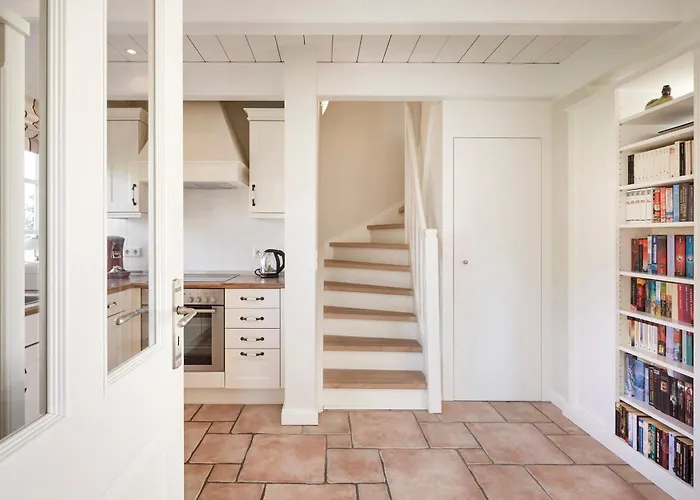 Vakantiehuis Reethues Marta - Rechts Utersum